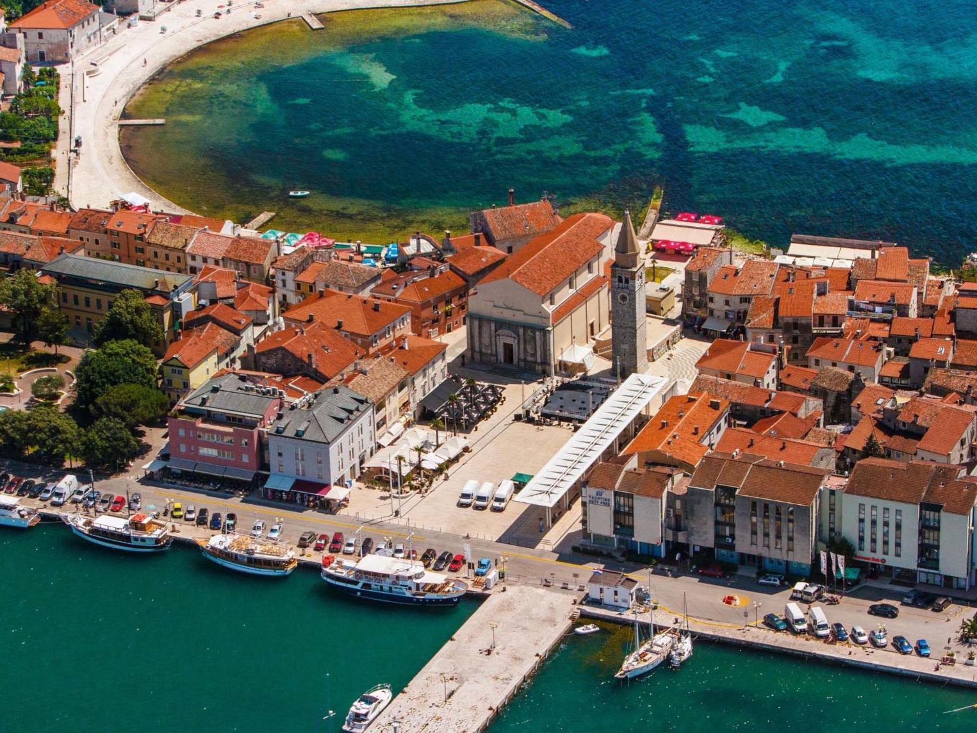 Nika-12 By Interhome Apartment Umag