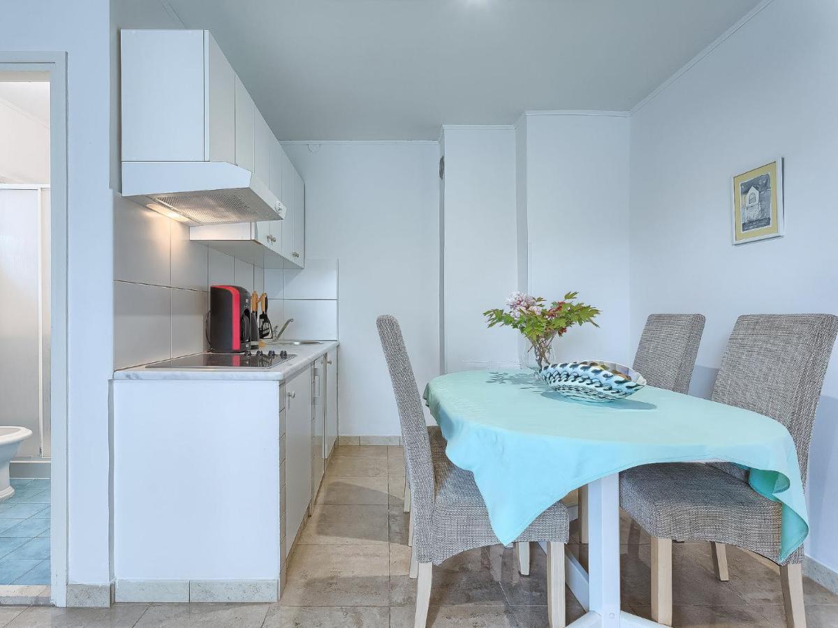Nika-12 By Interhome Apartment Umag